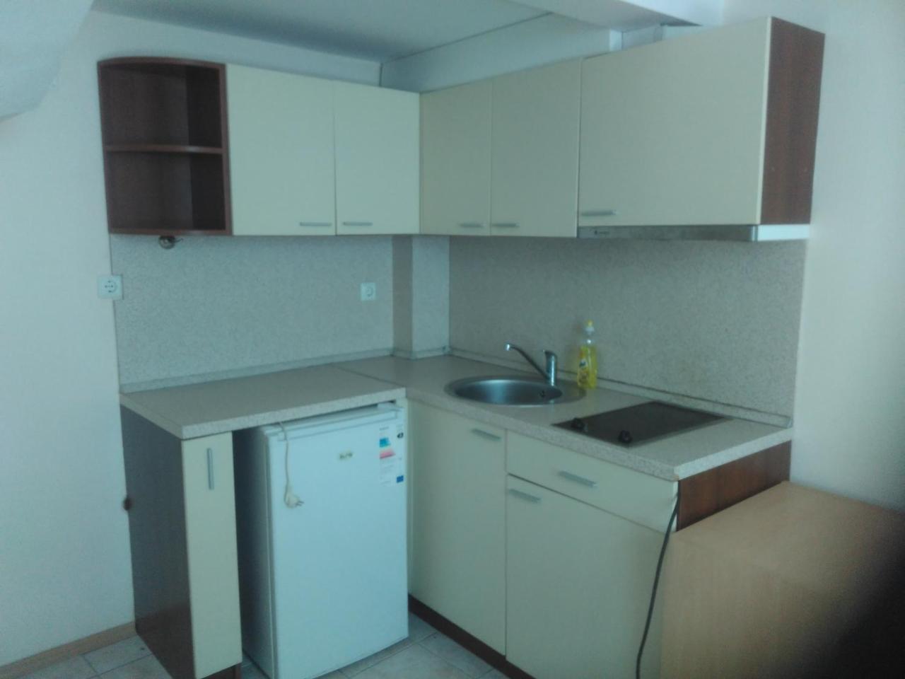 Apartments Bizone Kavarna Buitenkant foto